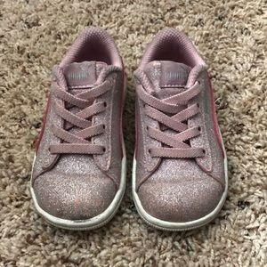 Pink pumas for girls